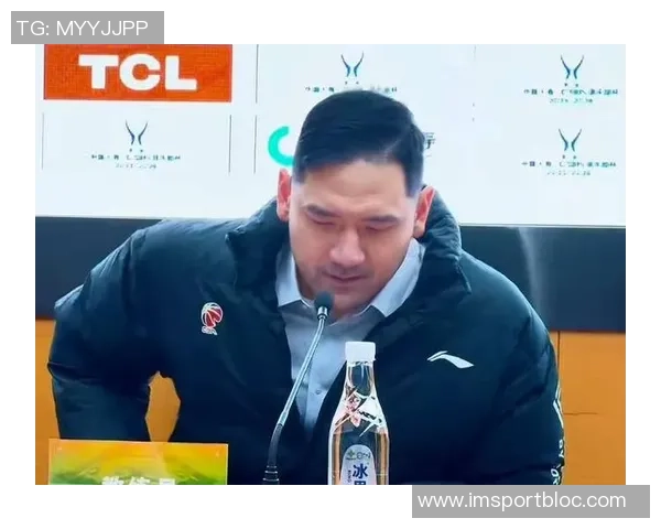 巴延德尔强调土耳其队士气高涨无论谁上场都将全力以赴争胜